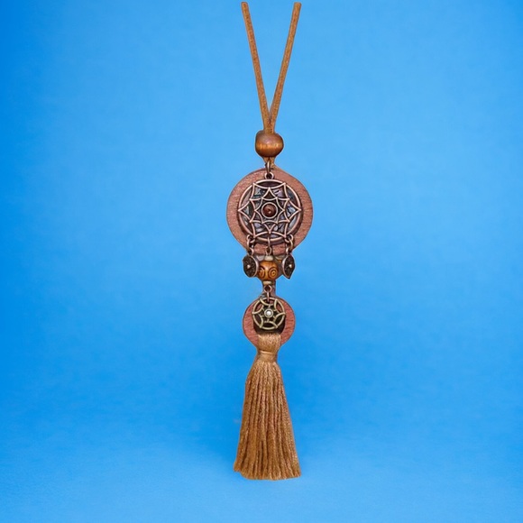 Boho Ladies 1 Pendant‎ Wooden Cut Out Necklace Round Hollow Set White Flower - Picture 10 of 10